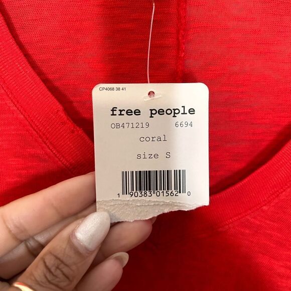 We The Free Anna Top NWT - Picture 4 of 6